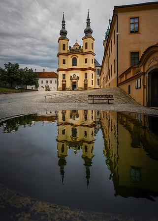 Litomysl church reflection